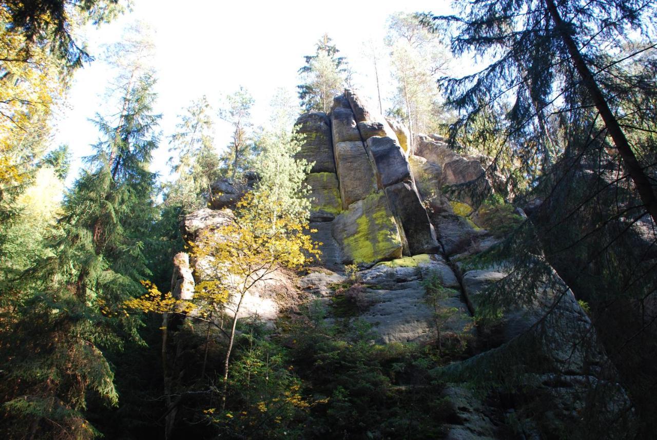 Отель Fh Am Osterbrunnen Хинтерхермсдорф Экстерьер фото